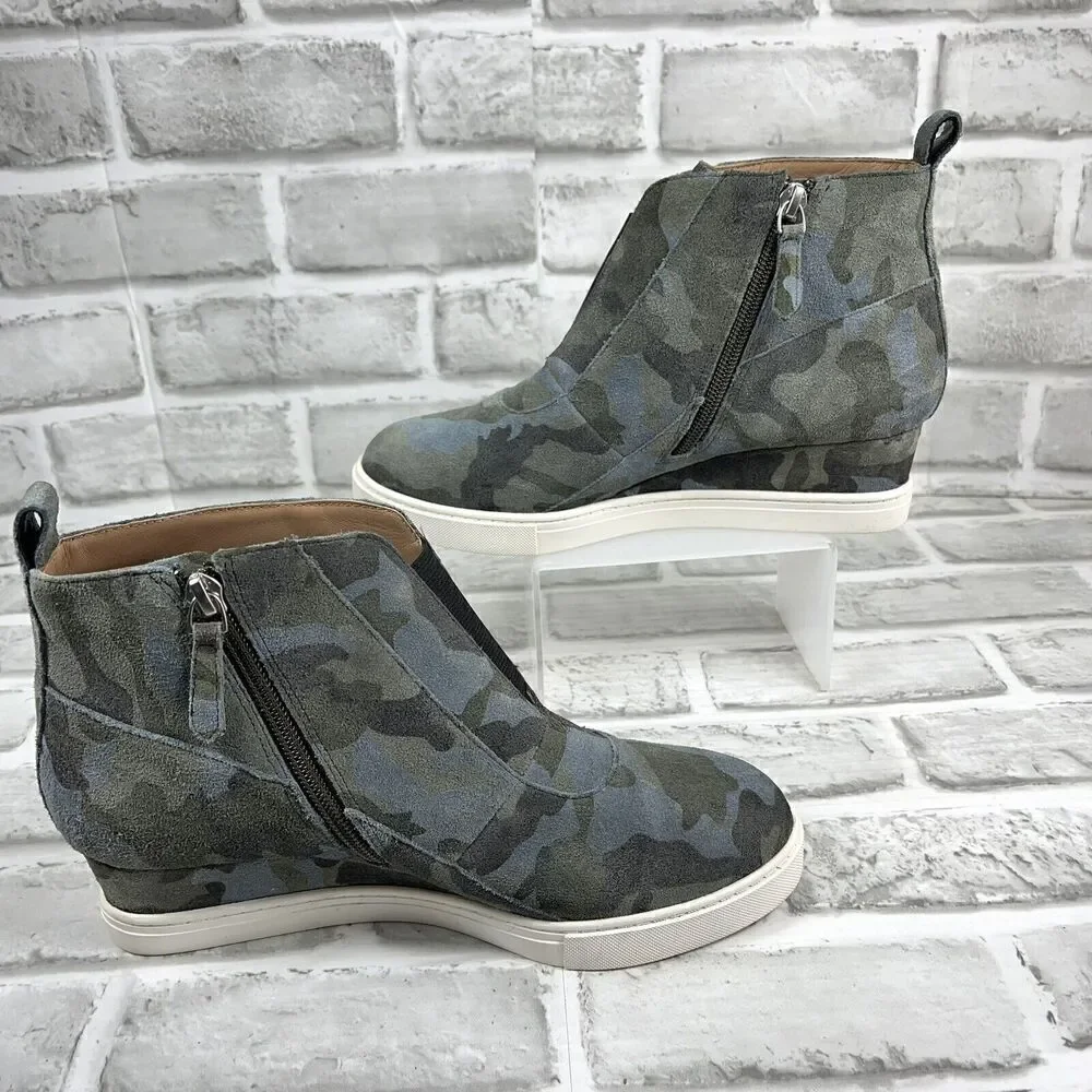 Linea Paolo Anna Women’s Size 7.5 Suede Camo Original Low Wedge Sneakers